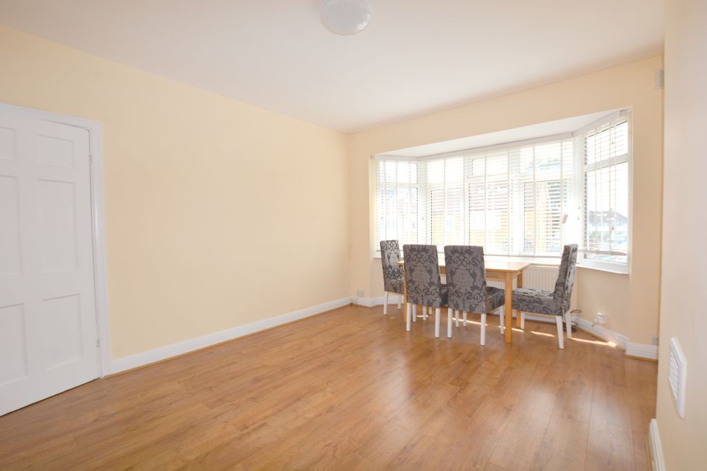 Property photo 2 of 10 Photo 7