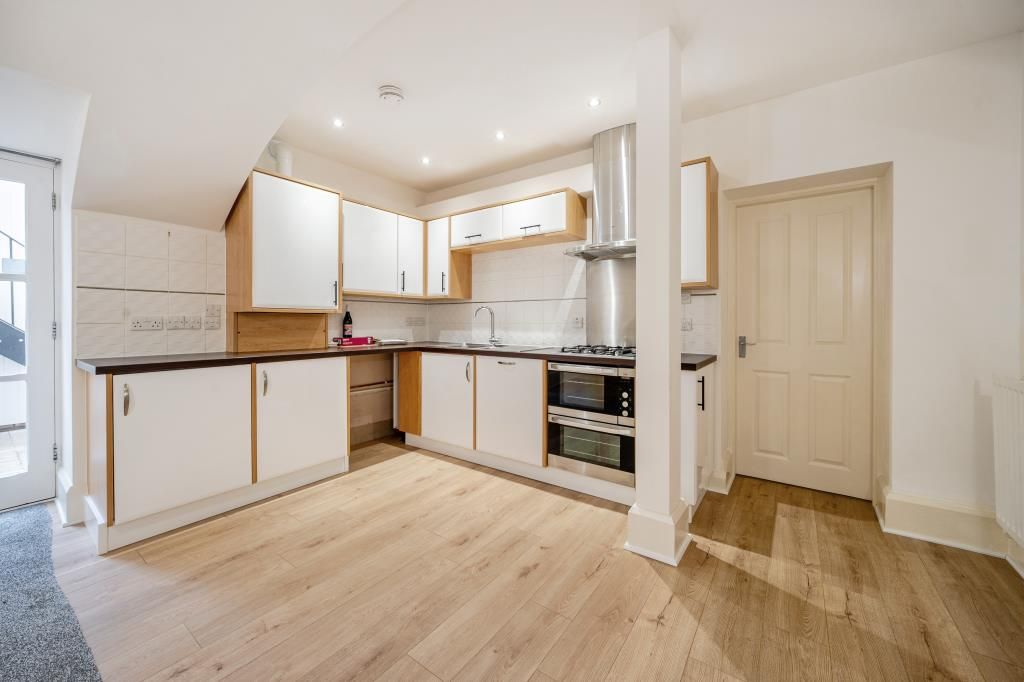 Property photo 2 of 16 Kitchen
