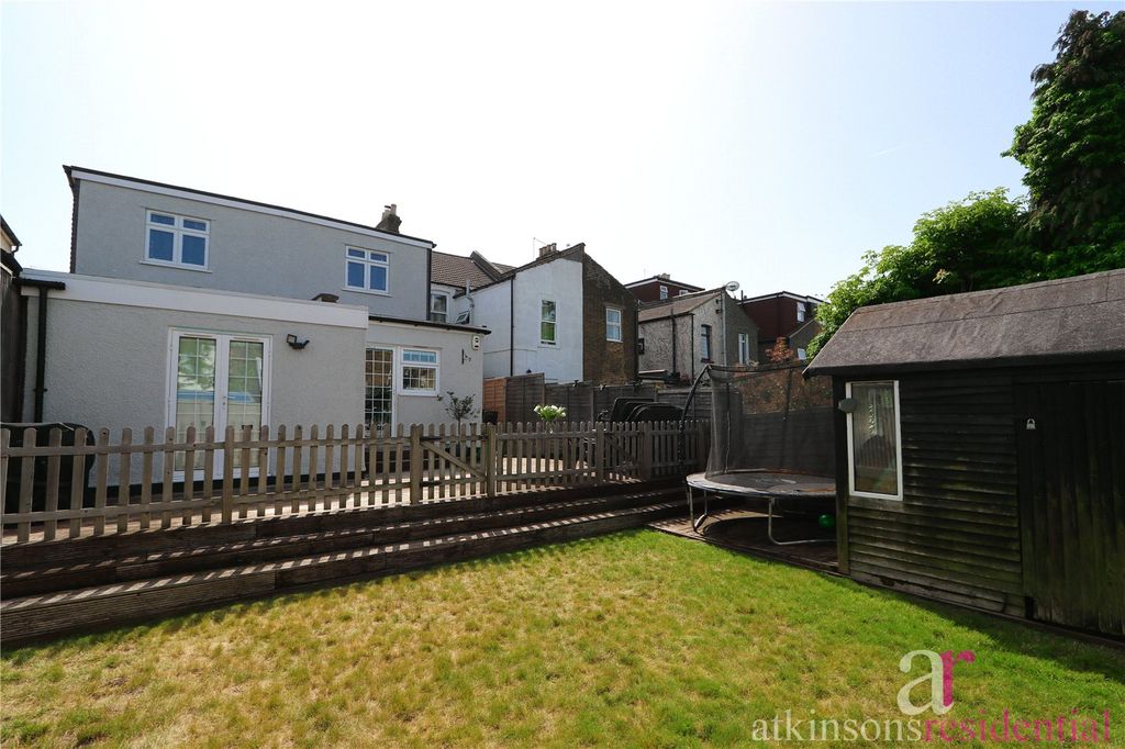 Property photo 3 of 21 Picture No. 53