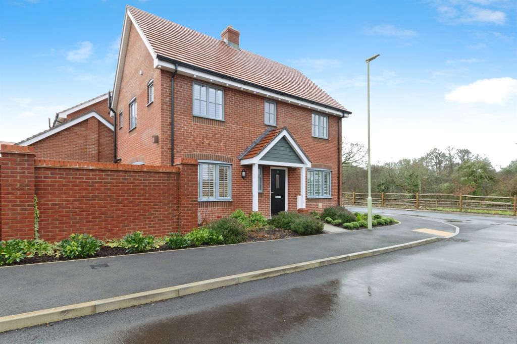 Property photo 1 of 23