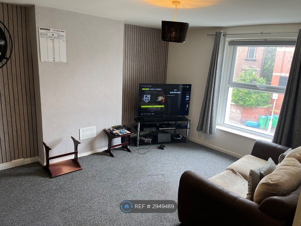 Property photo 3 of 6