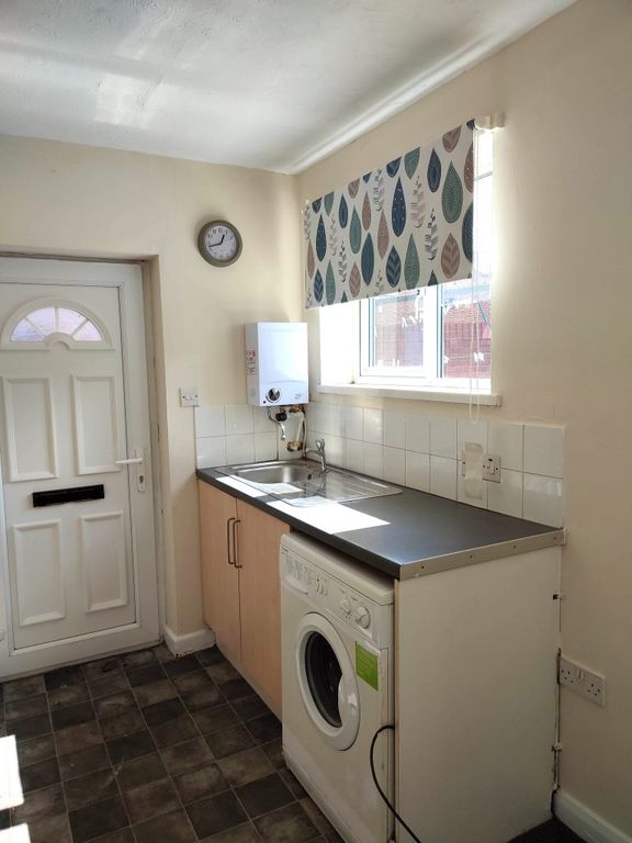 Property photo 2 of 5