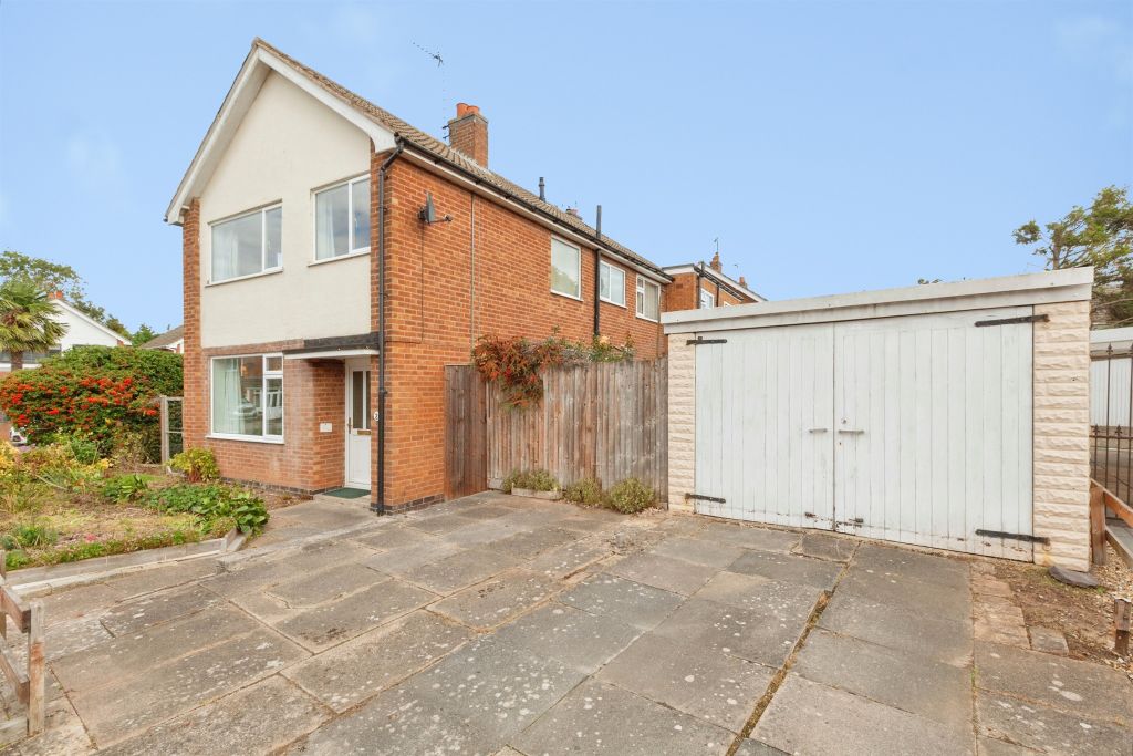Property photo 2 of 19