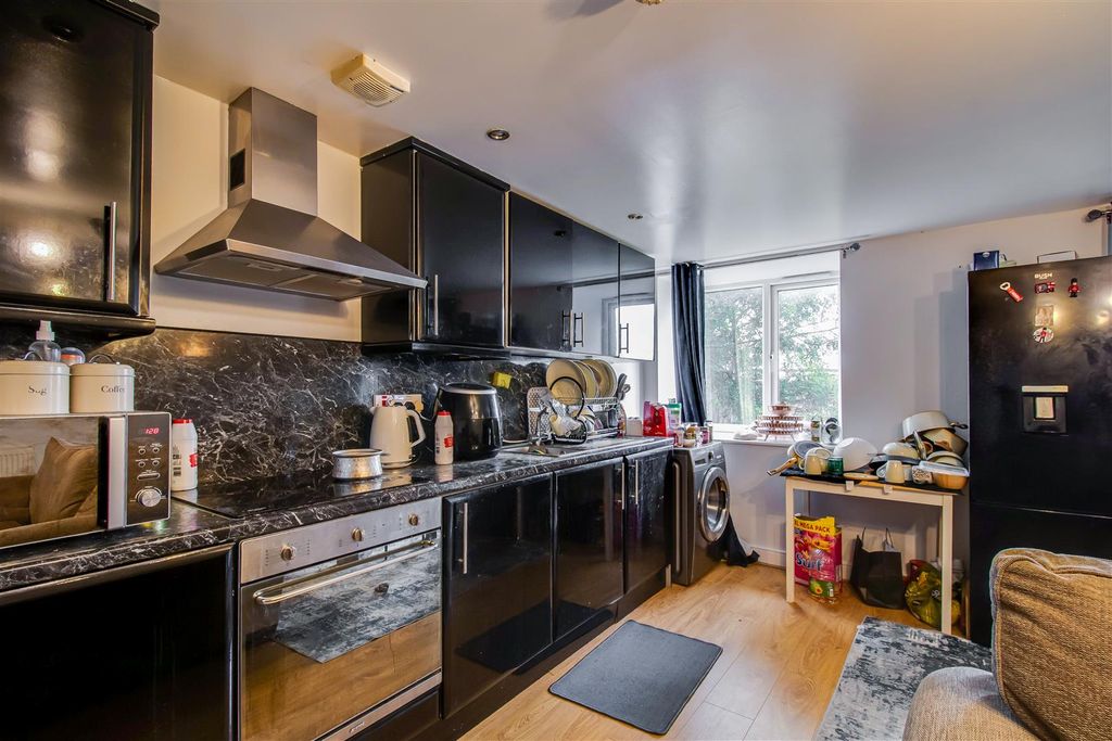 Property photo 3 of 7 Open Plan Living Kitchen Diner