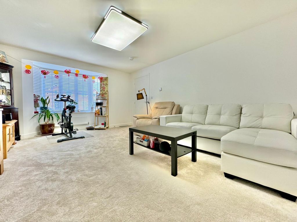 Property photo 2 of 31 Image