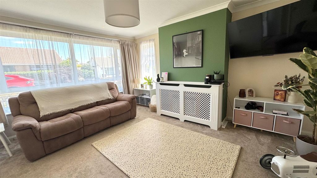 Property photo 3 of 21 20.Jpg