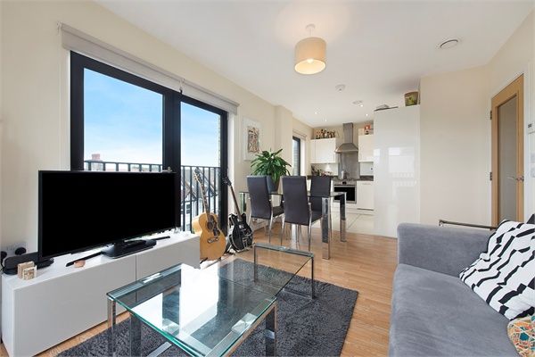 Property photo 2 of 11