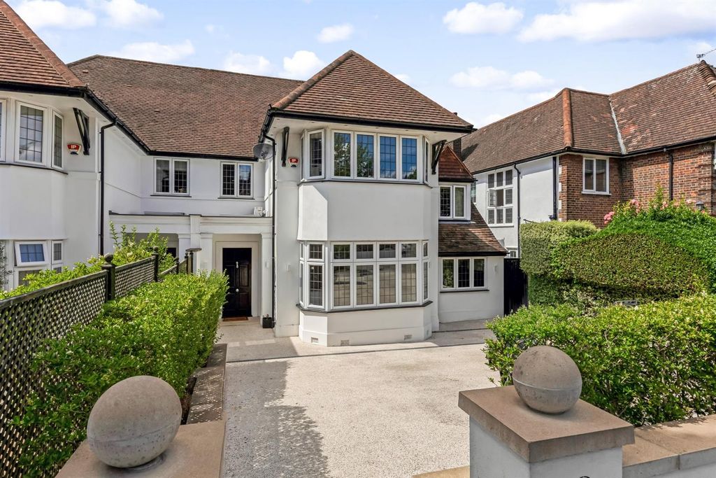 Property photo 1 of 15 Armitage Road 10-29.Jpg