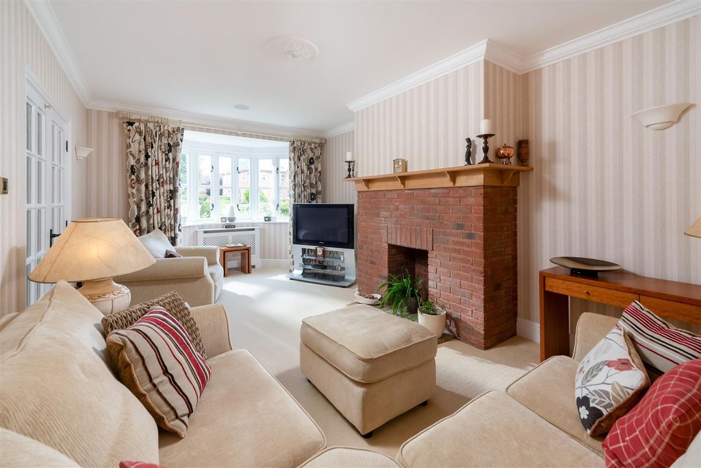 Property photo 2 of 18 2.Jpg