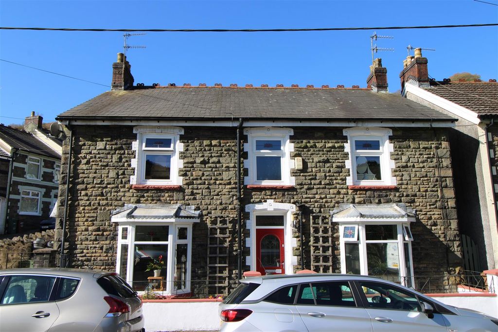 Property photo 1 of 53