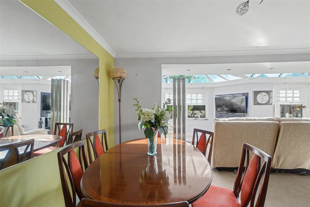 Property photo 3 of 31 Open Plan Living_3.Jpeg