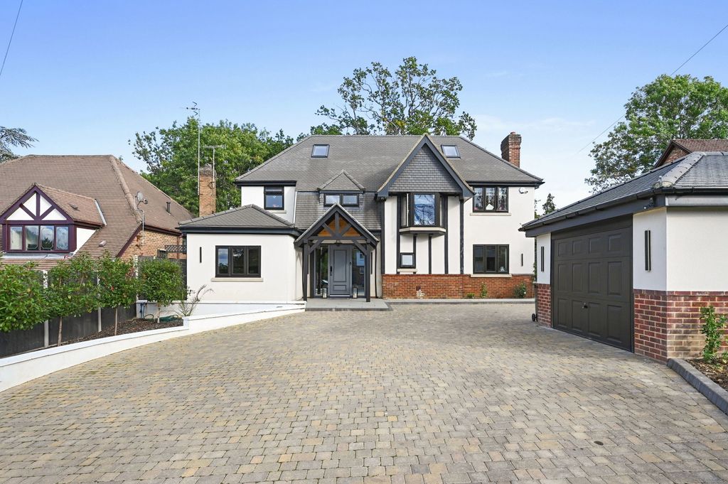 Property photo 1 of 14