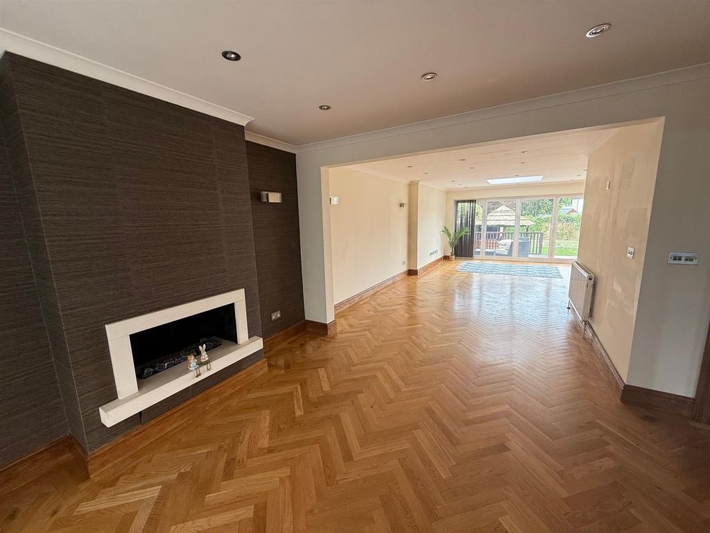 Property photo 3 of 24 10.Jpg