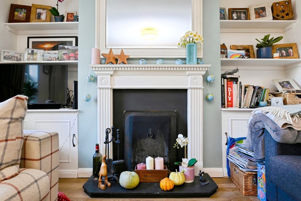 Property photo 1 of 16 Pbox-Img.Jpg