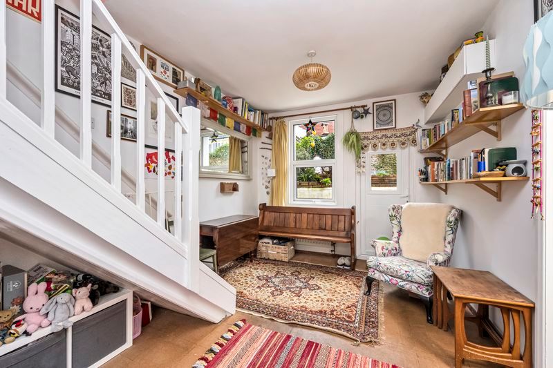 Property photo 3 of 15 Photo 18