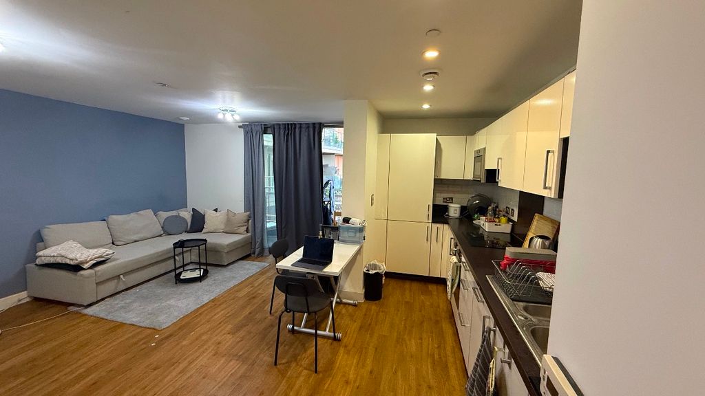 Property photo 2 of 5