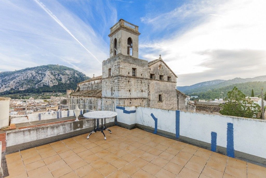 Property photo 1 of 14 Roof Terrace (2)