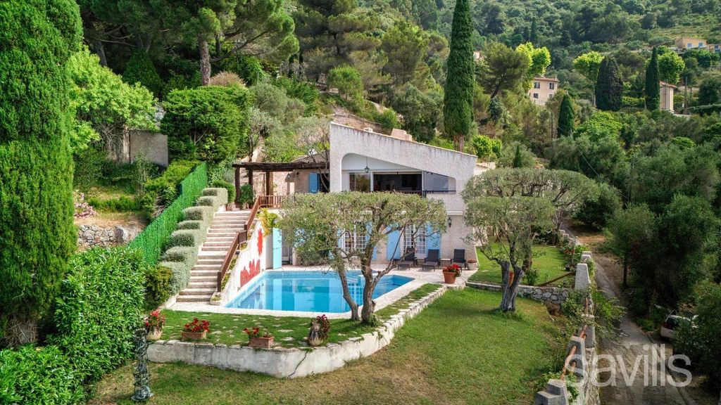Property photo 1 of 12 Charming Provencal Villa With Sea View
