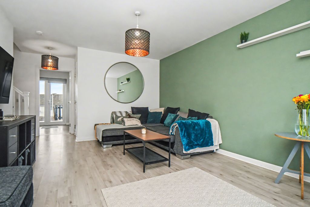 Property photo 3 of 14 Property Image 3