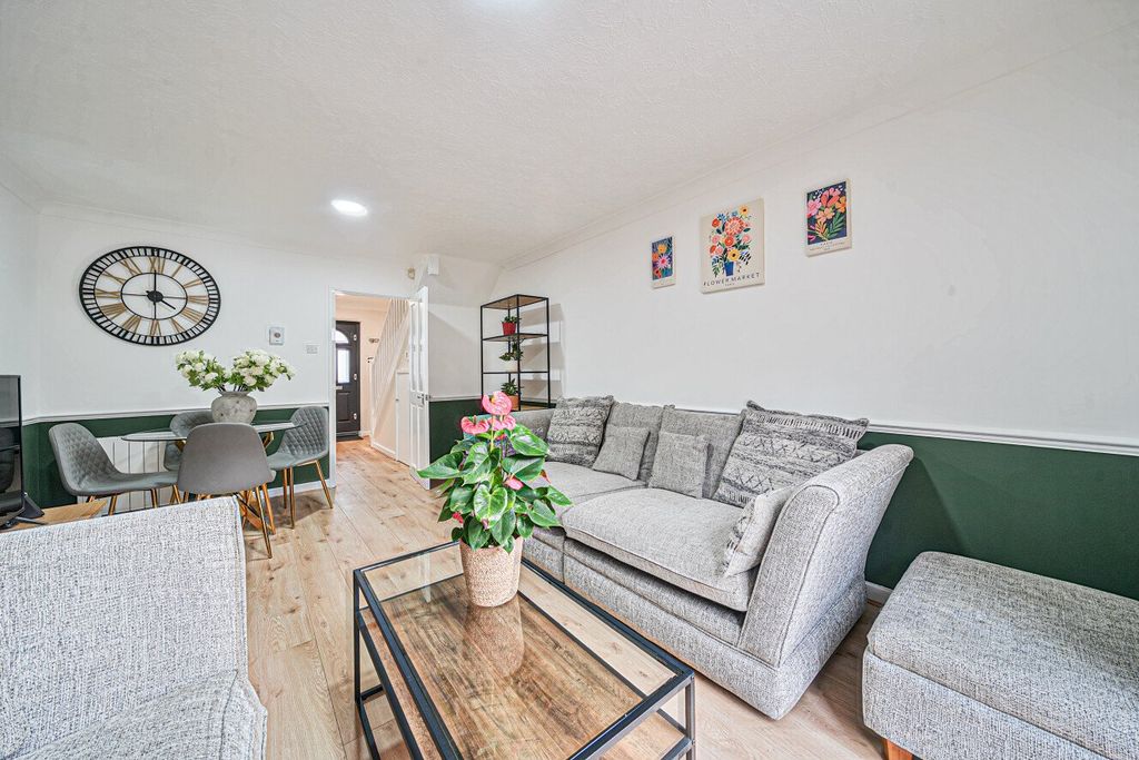 Property photo 3 of 25 Picture No. 28