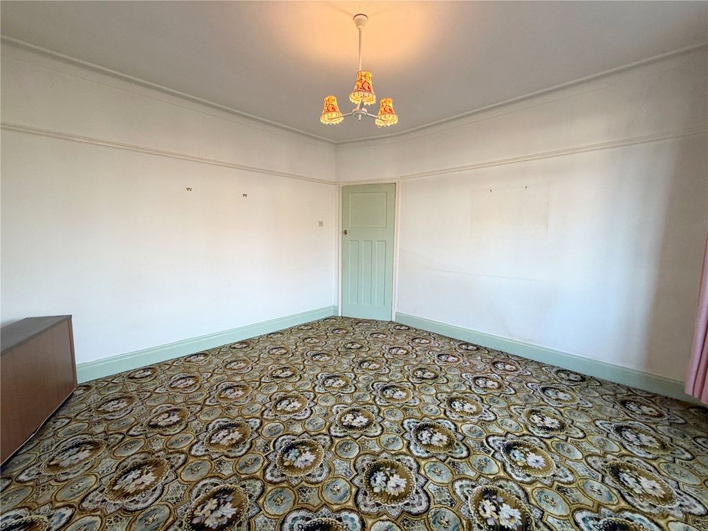 Property photo 3 of 16 Picture No. 04