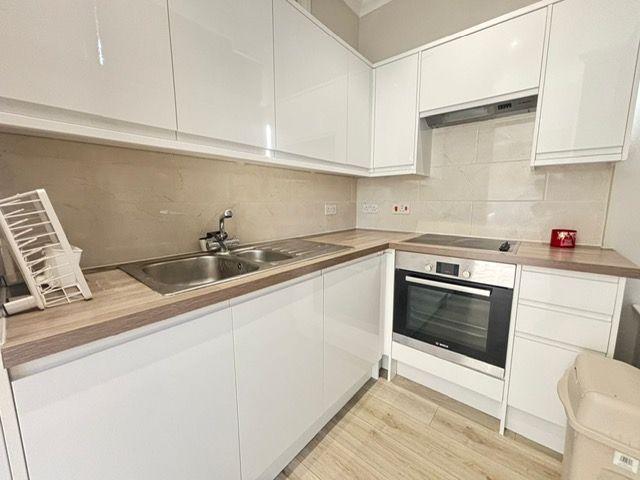 Property photo 1 of 8 Image