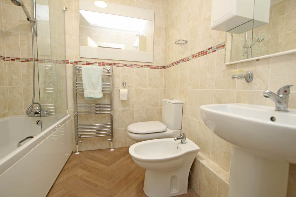 Additional image 6 of 3 bed penthouse for saleGrassington Road, Eastbourne BN20