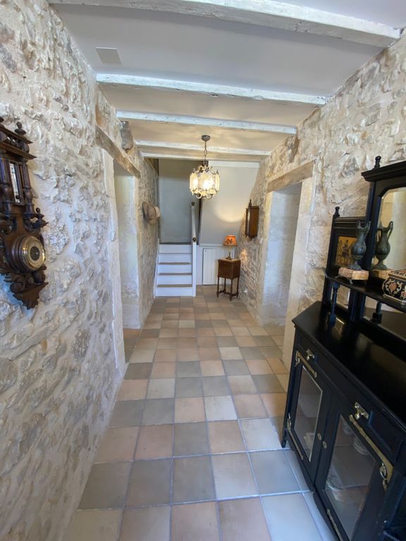 Property photo 3 of 22