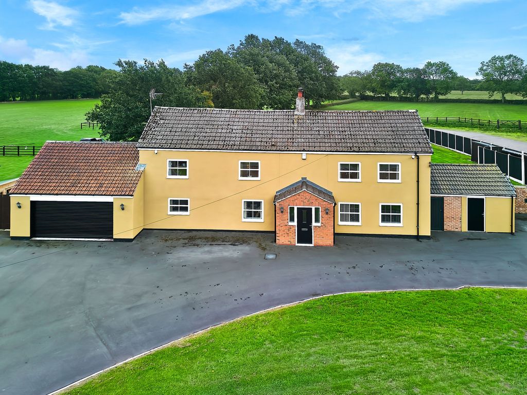 Property photo 3 of 45