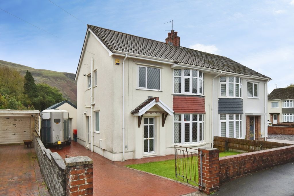 Property photo 1 of 17 Pbox-Img.Jpg