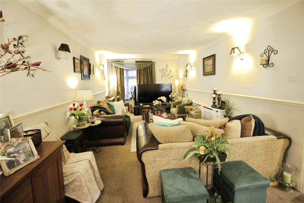 Property photo 2 of 10 Picture No. 70