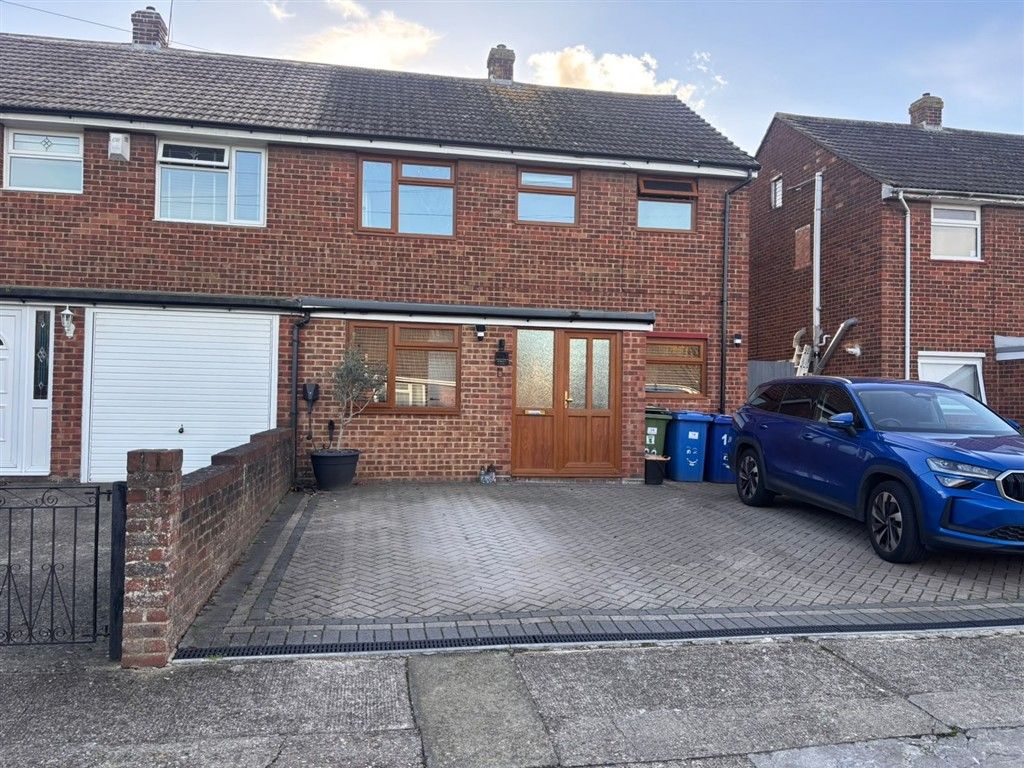 Property photo 1 of 1 Front