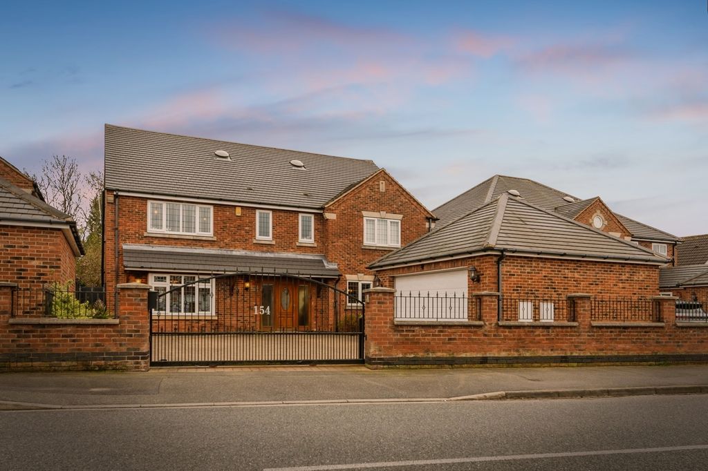 Property photo 1 of 26 Pbox-Img.Jpg