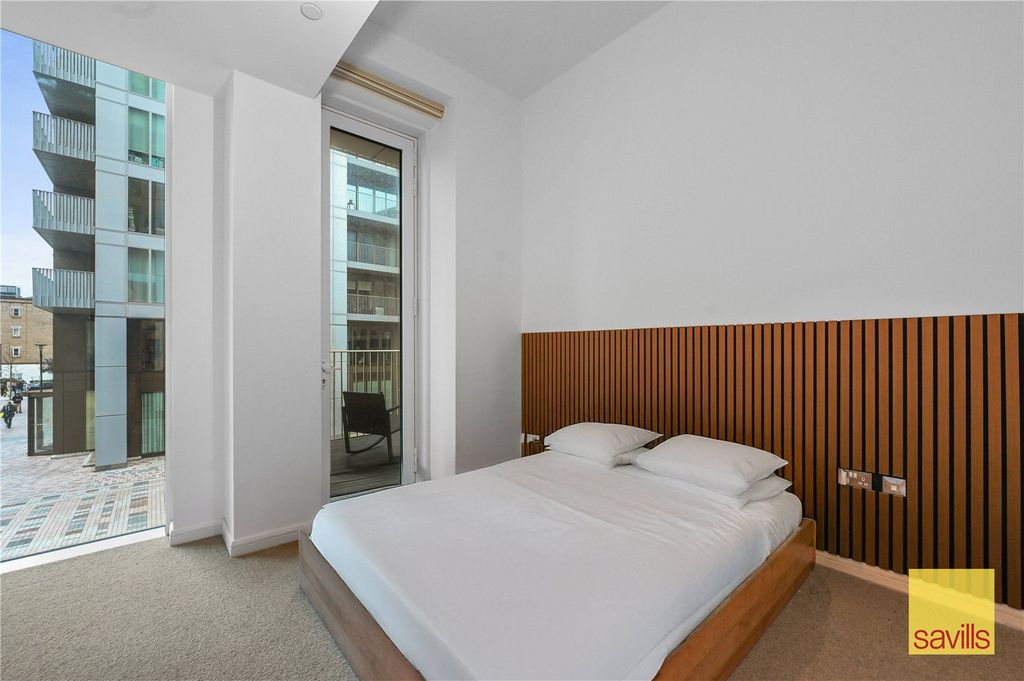 Property photo 3 of 12 Bedroom