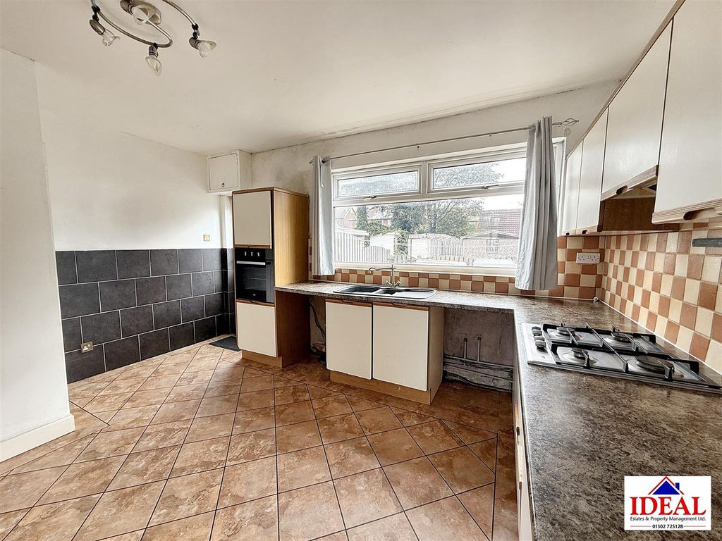 Property photo 3 of 9 Image00010 (2).Jpg