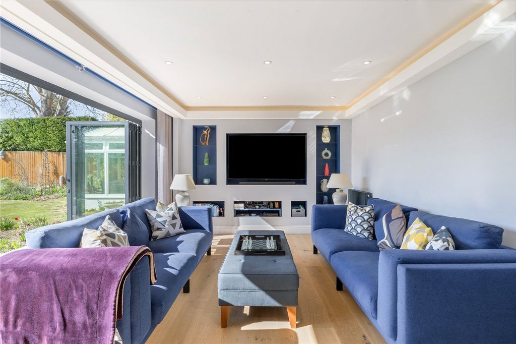 Property photo 3 of 17 Family Room