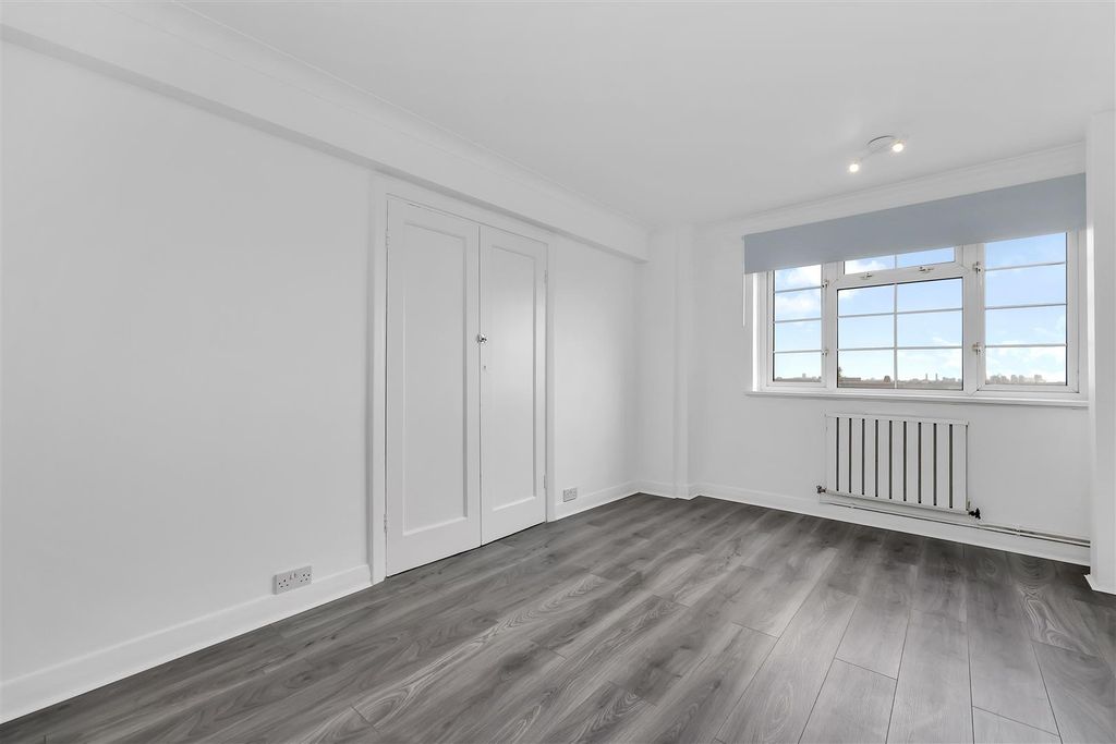 Property photo 3 of 8 19712233 (15).Jpg