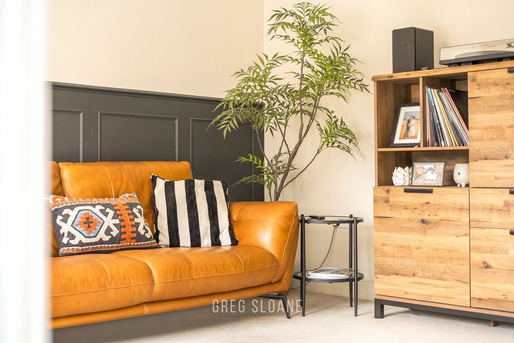 Property photo 2 of 17 1-6A8c9B70A6E86-1510395-1A0353F2c9Ac1-2-1-1