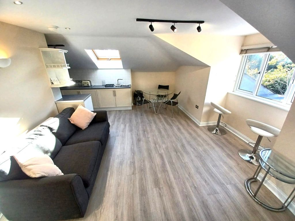 Property photo 2 of 13 Picture No. 42