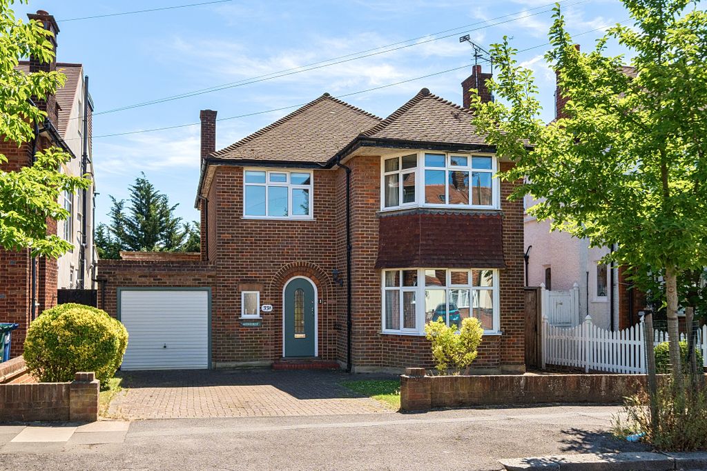 Property photo 1 of 20