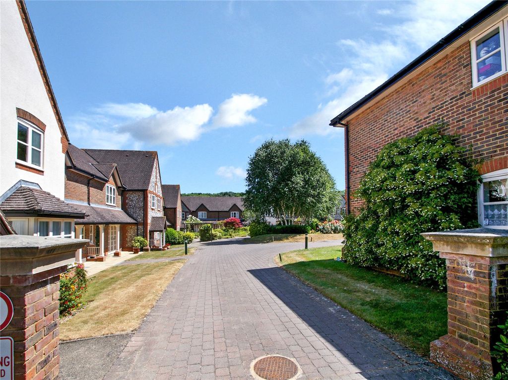 Property photo 3 of 18 Picture No. 04