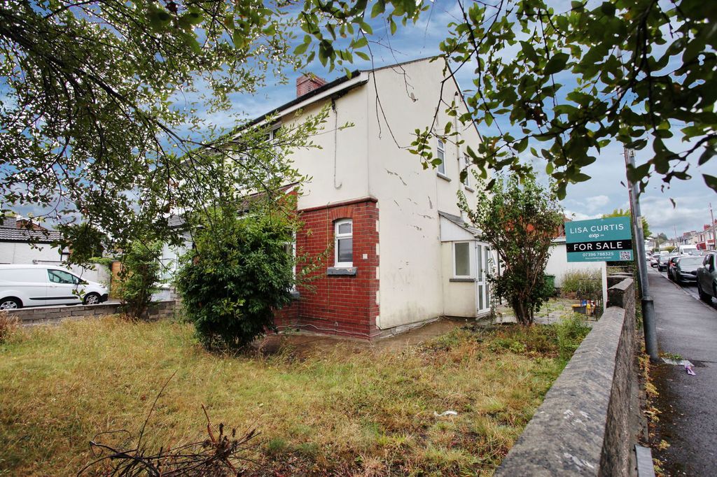 Property photo 2 of 29