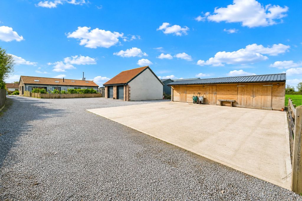 Property photo 3 of 22 Stables And Parking