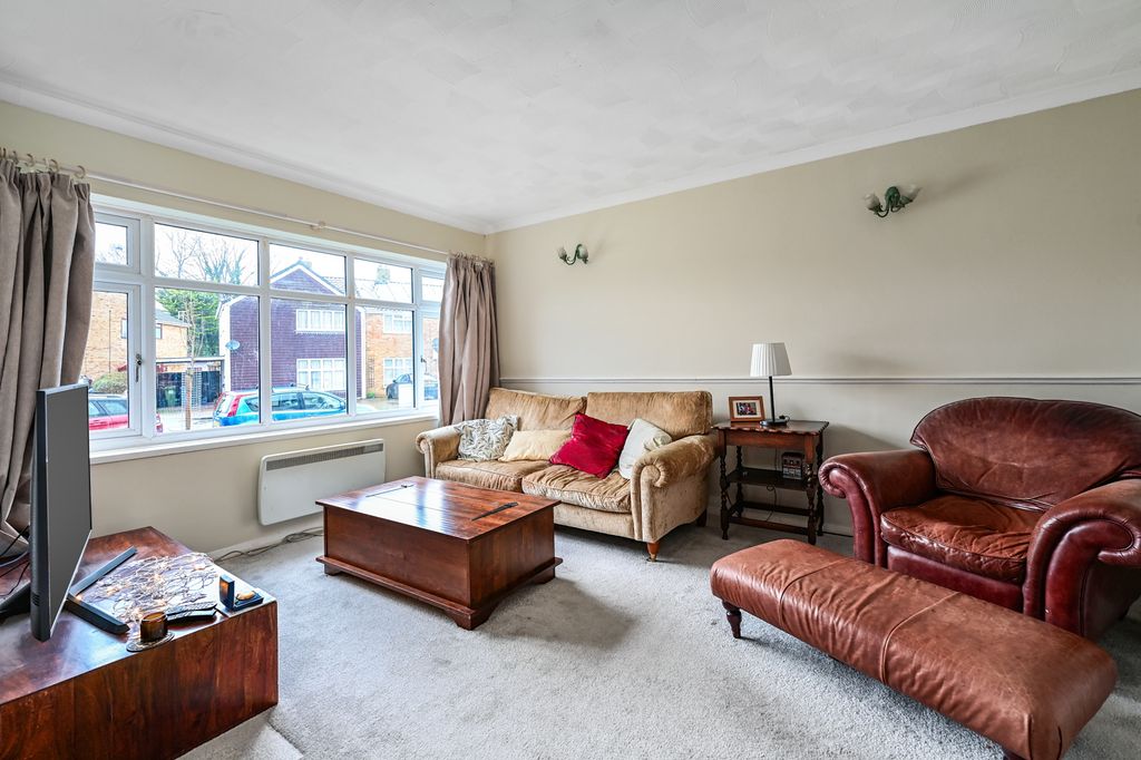 Property photo 2 of 6 139 Cheyne Way (3)