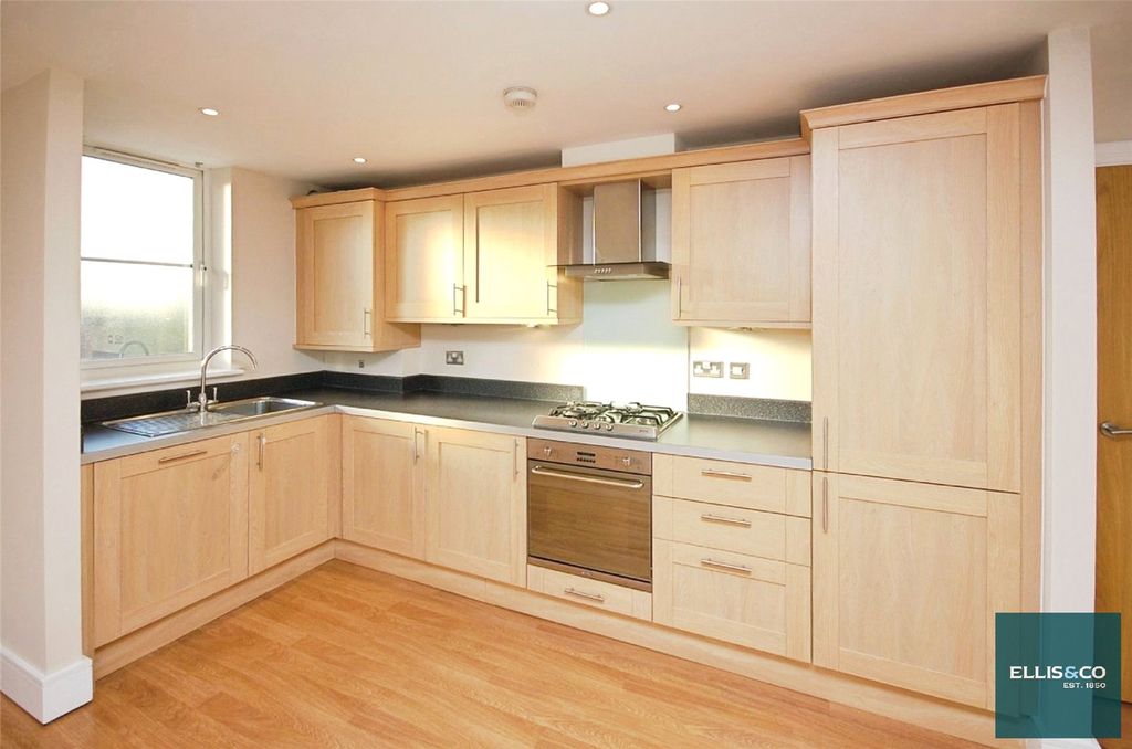 Property photo 3 of 11 Picture No. 11