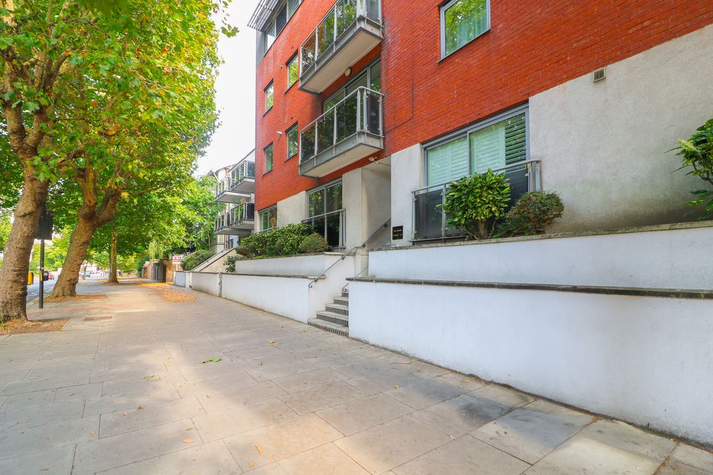 Property photo 1 of 19