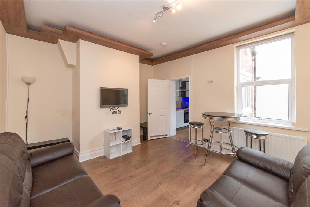 Additional image 23 of 6 bed flat for saleBayswater Road, Jesmond, Newcastle Upon Tyne NE2