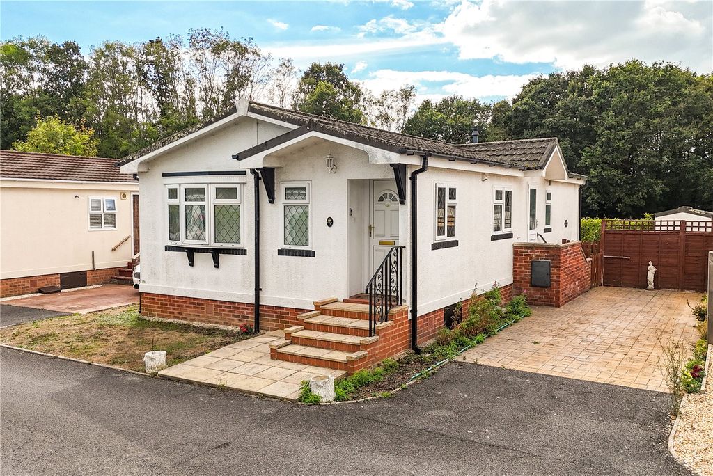 Property photo 1 of 15 Picture No. 02