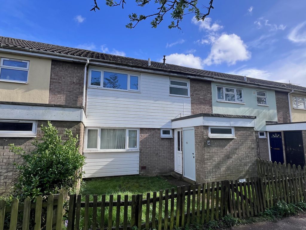 Property photo 1 of 11 Front