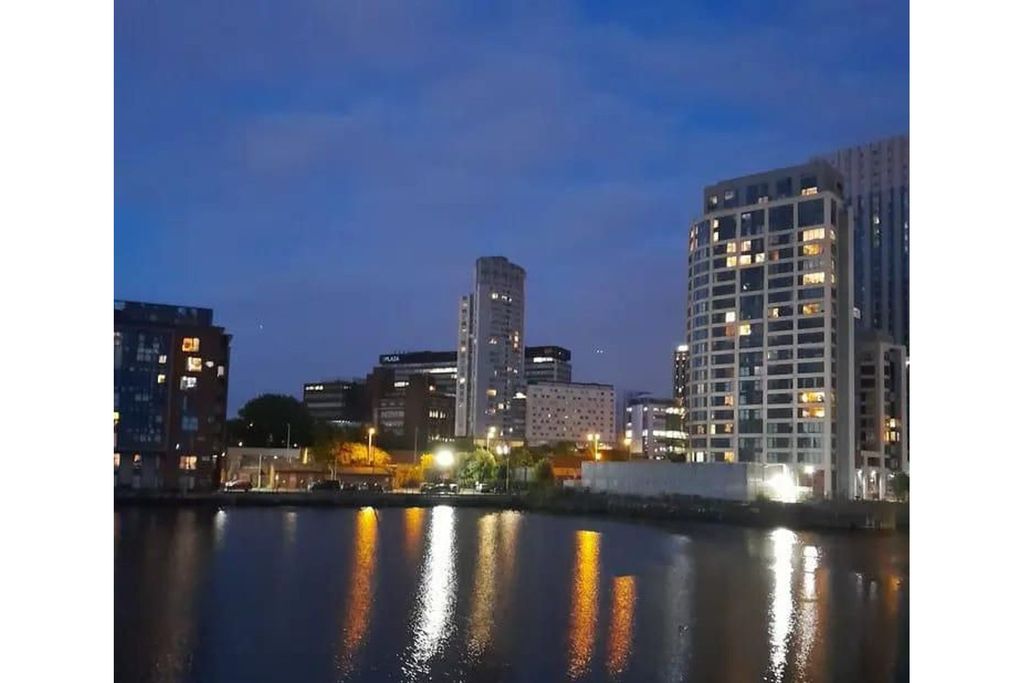 Property photo 1 of 12